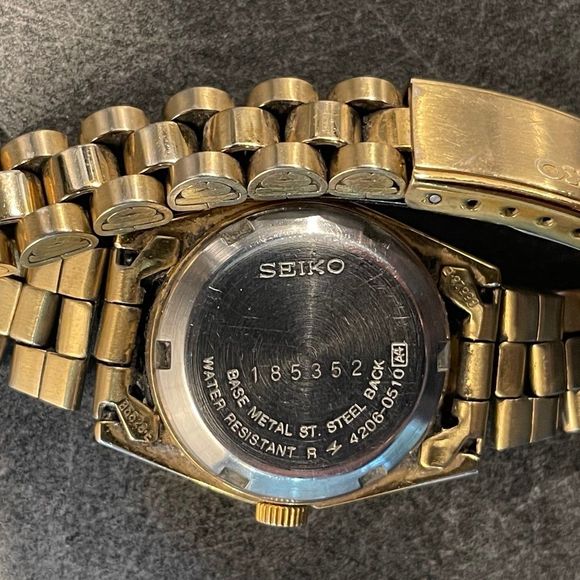 Vintage Ladies Seiko 5 Automatic Gold To e Watch 4206-0510 - Picture 5 of 5